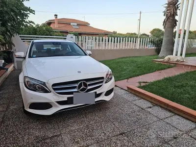 Usata Mercedes C220 170 CV (125 kW) 2017 Bianco Berlina