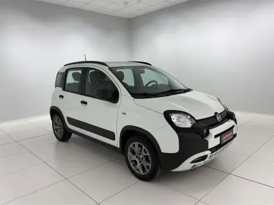Usata Fiat Panda Cross Cross 69 CV (50 kW) 2021 Bianco gelato Utilitaria