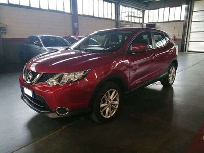 Usata Nissan Qashqai N-Vision 110 CV (80 kW) 2017 Rosso SUV