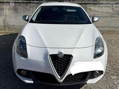 Usata Alfa Romeo Giulietta 120 CV (88 kW) 2016 Bianco Utilitaria