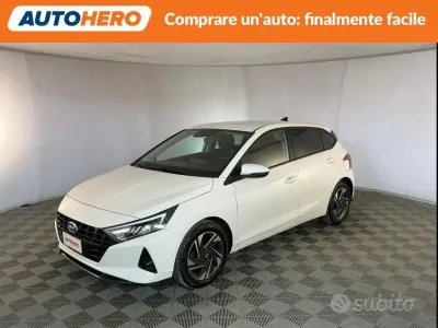 Usata Hyundai i20 84 CV (61 kW) 2023 Bianco Utilitaria