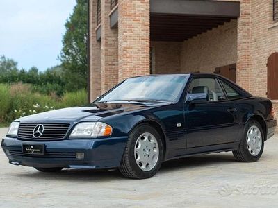Usata Mercedes SL320 231 CV (169 kW) 1995 Blu Berlina