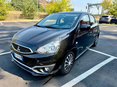 Usata Mitsubishi Space Star Intense 71 CV (52 kW) 2019 Nero Utilitaria