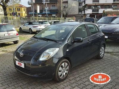 Usata Toyota Yaris 87 CV (63 kW) 2006 Nero Utilitaria