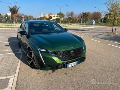 Verde Usata 2022 Peugeot 308 GT Berlina | 20.500 € (Buon prezzo)