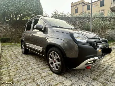 Usata Fiat Panda Cross Cross 69 CV (50 kW) 2020 Utilitaria