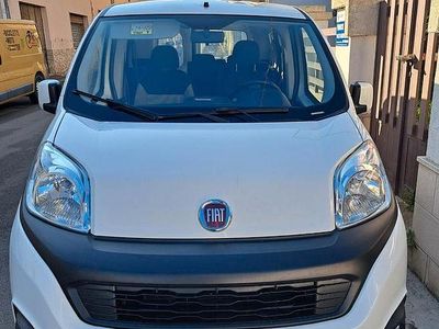 Usata Fiat Qubo Trekking 80 CV (58 kW) 2019 Bianco Monovolume