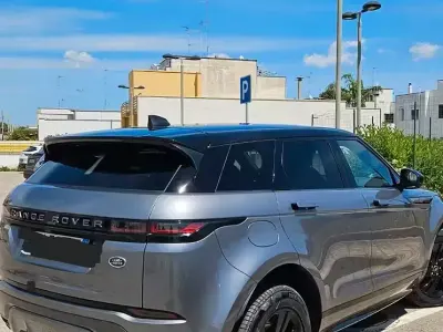 Usata Land Rover Range Rover evoque 200 CV (147 kW) 2022 Grigio SUV