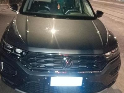 Usata VW T-Roc Business 110 CV (80 kW) 2021 Grigio SUV
