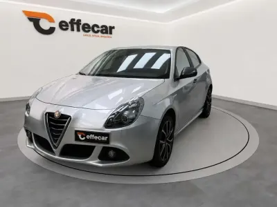 Usata Alfa Romeo Giulietta Sprint 150 CV (110 kW) 2015 Argento Utilitaria
