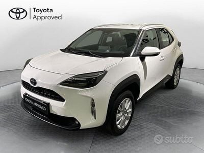 Usata Toyota Yaris Cross Active 116 CV (85 kW) 2024 Bianco SUV