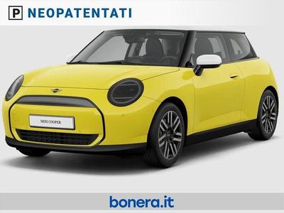 Usata Mini Cooper Classic 135 kW (184 CV) 2025 Giallo Utilitaria