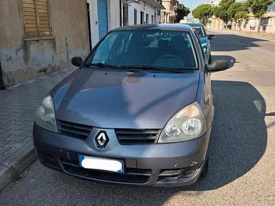 Renault Clio II