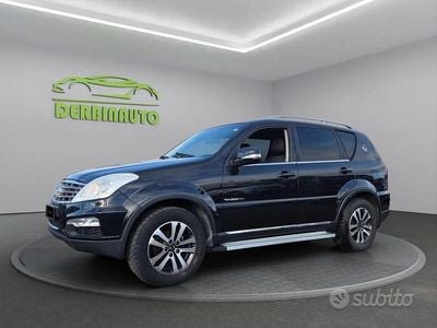 Usata Ssangyong (KGM) Rexton 154 CV (113 kW) 2015 Nero SUV