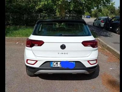Usata VW T-Roc Life 110 CV (80 kW) 2023 Bianco SUV