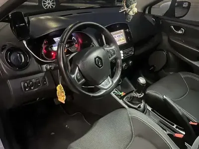 Usata Renault Clio IV Life 75 CV (55 kW) 2017 Berlina