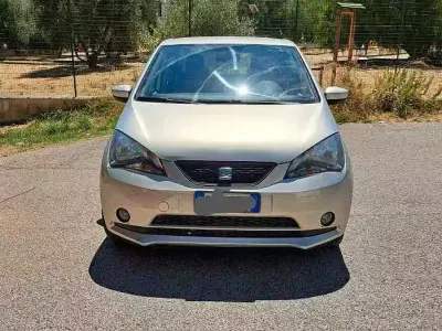 Usata Seat Mii Style 68 CV (50 kW) 2013 Grigio Utilitaria