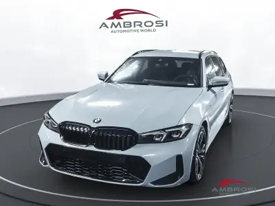Nuova BMW 318 M Sport 156 CV (114 kW) 2025 Brooklyn grey metallic Station wagon
