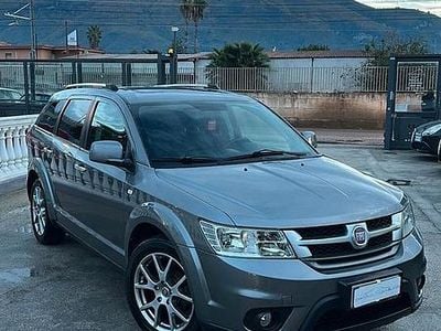 Grigio Usata 2012 Fiat Freemont Lounge SUV | 5999 € (Buon prezzo)