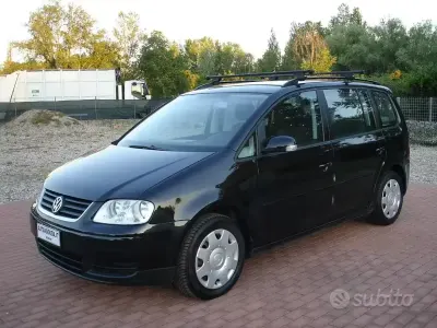Usata VW Touran 105 CV (77 kW) 2005 Nero Monovolume