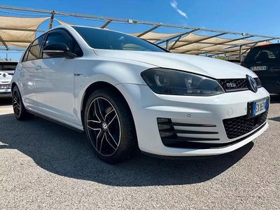 Begagnad VW Golf VII GTD 184 HK (135 kW) 2014 Vit Sedan