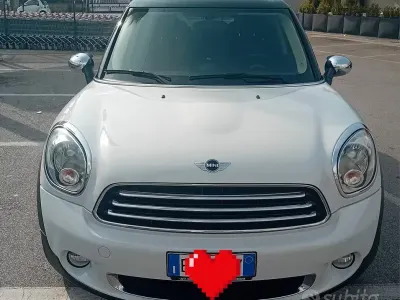 Usata Mini Countryman 122 CV (89 kW) 2014 Bianco SUV