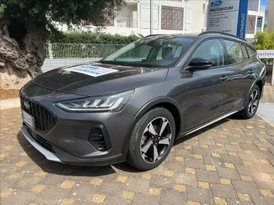 Usata Ford Focus Active 120 CV (88 kW) 2022 Magnetic grey (metallizzato) Station wagon