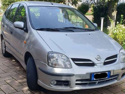 usata Nissan Almera Tino 2200 td Acenta