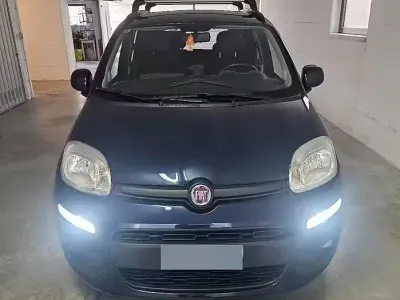 Usata Fiat Panda 69 CV (50 kW) 2018 Bluazzurro Utilitaria