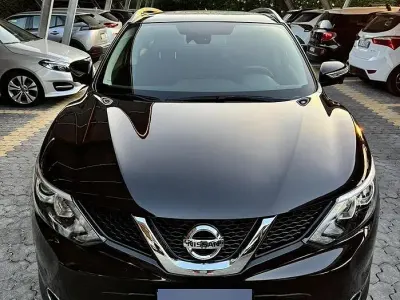 Usata Nissan Qashqai Acenta Premium 110 CV (80 kW) 2014 Nero SUV