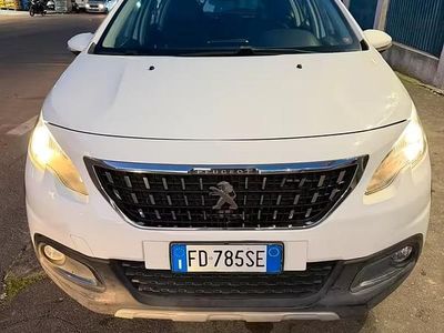 Usata Peugeot 2008 2016 Bianco SUV