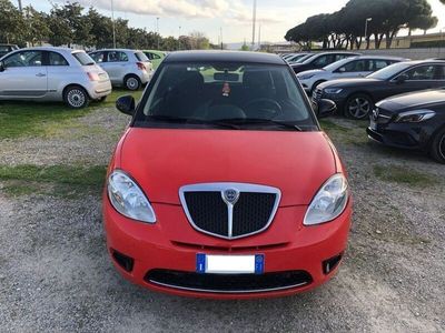 usata Lancia Ypsilon 1.2 69 CV Argento