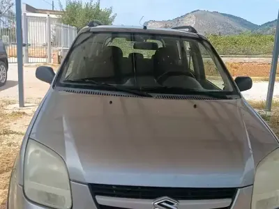 Occasion Suzuki Ignis 69 PK (50 kW) 2004 Grijs Hatchback