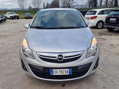 Usata Opel Corsa 95 CV (69 kW) 2011 Argento Utilitaria