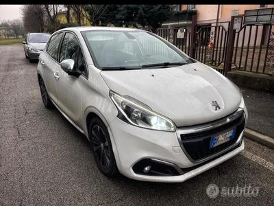 usata Peugeot 208 1.6 75 cv