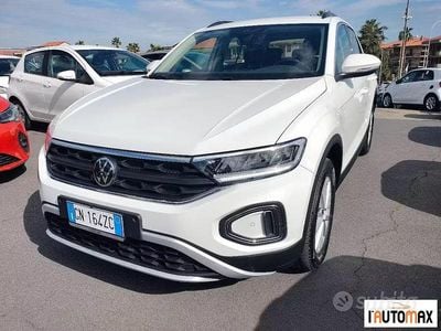 Usata VW T-Roc Style 150 CV (110 kW) 2023 Bianco SUV