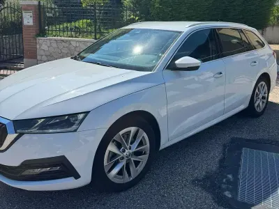 Usata Skoda Octavia Style 116 CV (85 kW) 2020 Bianco Station wagon