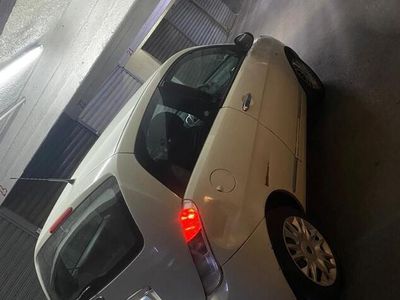 usata Lancia Ypsilon diva