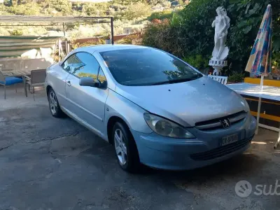 Usata Peugeot 307 CC 109 CV (80 kW) 2005 Cabrio
