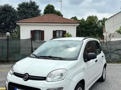 Usata Fiat Panda Easy 69 CV (50 kW) 2013 Utilitaria