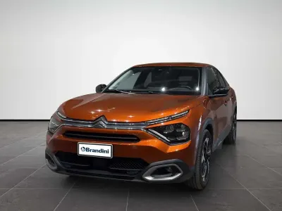 Usata Citroën C4 Shine 130 CV (95 kW) 2022 Arancione Berlina