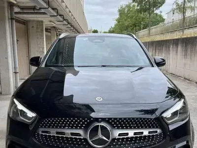 Usata Mercedes GLA200 AMG line 150 CV (110 kW) 2025 SUV