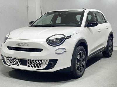 Nuova Fiat 600 Style 101 CV (74 kW) 2025