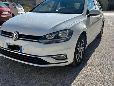 Usata VW Golf VII 150 CV (110 kW) 2017 Bianco Berlina