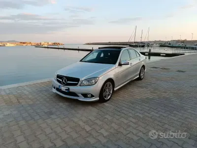Usata Mercedes C200 AMG 136 CV (100 kW) 2011 Berlina