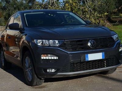 Usata VW T-Roc Business 150 CV (110 kW) 2021 Grigio SUV