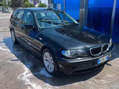 Usata BMW 320 Efficient Dynamics 150 CV (110 kW) 2004 Nero Station wagon