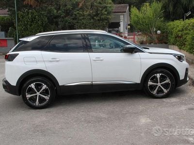 Usata Peugeot 3008 Allure 130 CV (95 kW) 2019 SUV