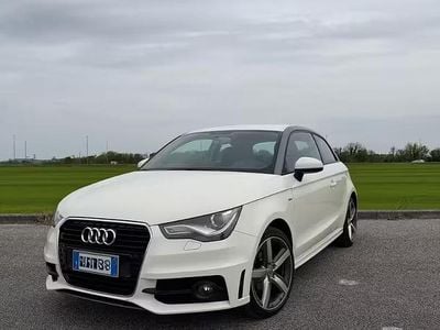 Käytetty Audi A1 Ambition 86 HP (63 kW) 2012 Valkoinen Viistoperä