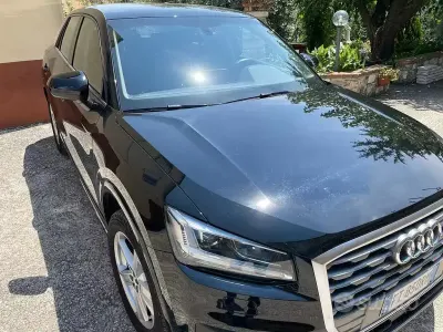 Usata Audi Q2 Admired 116 CV (85 kW) 2018 Nero SUV